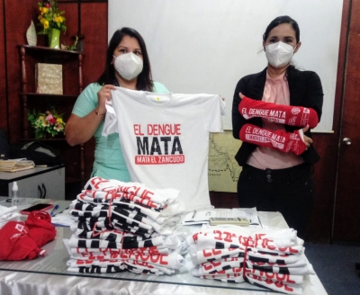 Entrega de materiales para la promoción y difusión contra el dengue